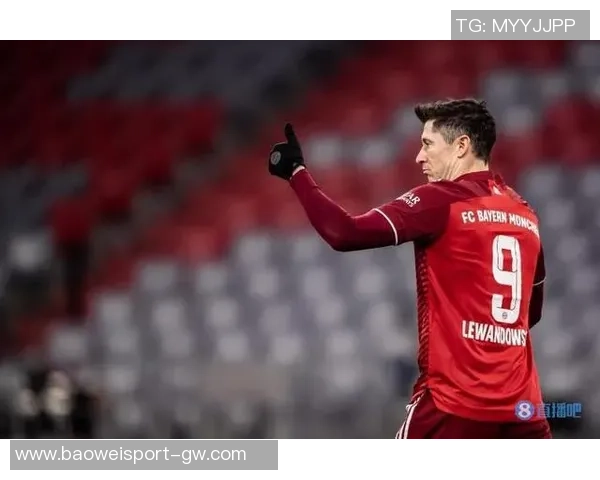 莱万或将在明夏自由转会离开巴萨结束四年红蓝生涯