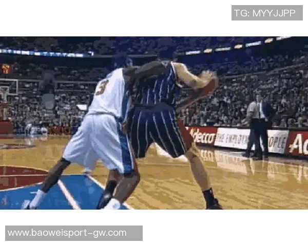 霍华德称赞拉希德华莱士与鲨鱼技术高超并称帕金斯防守能力出众